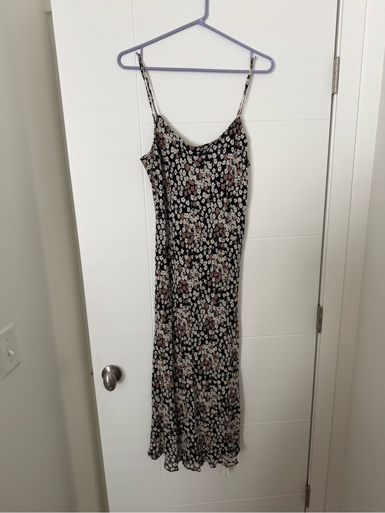 Reformation Dresses & Skirts - Reformation Emerick Dress